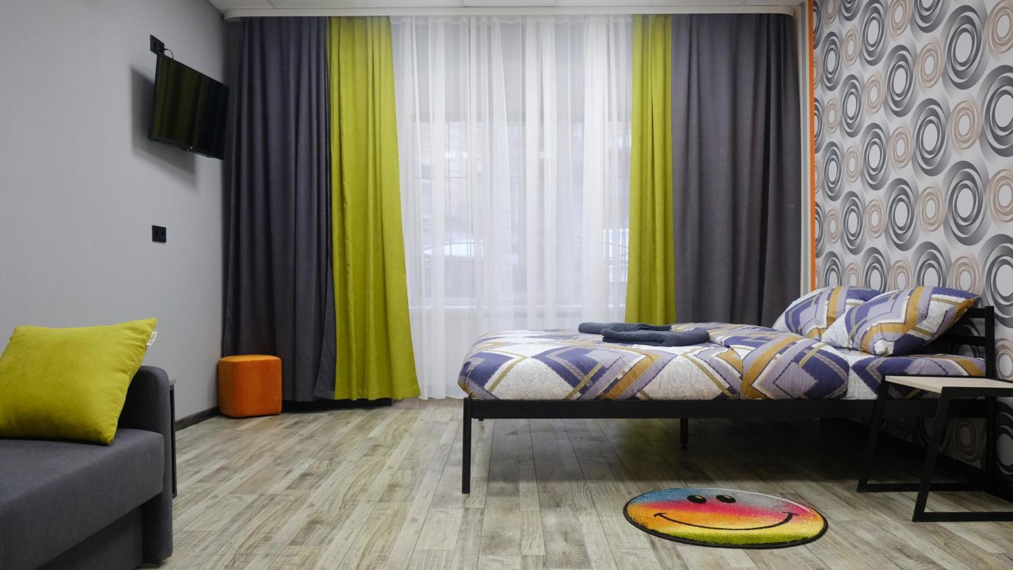 Uneed Rooms M1 Киев Экстерьер фото